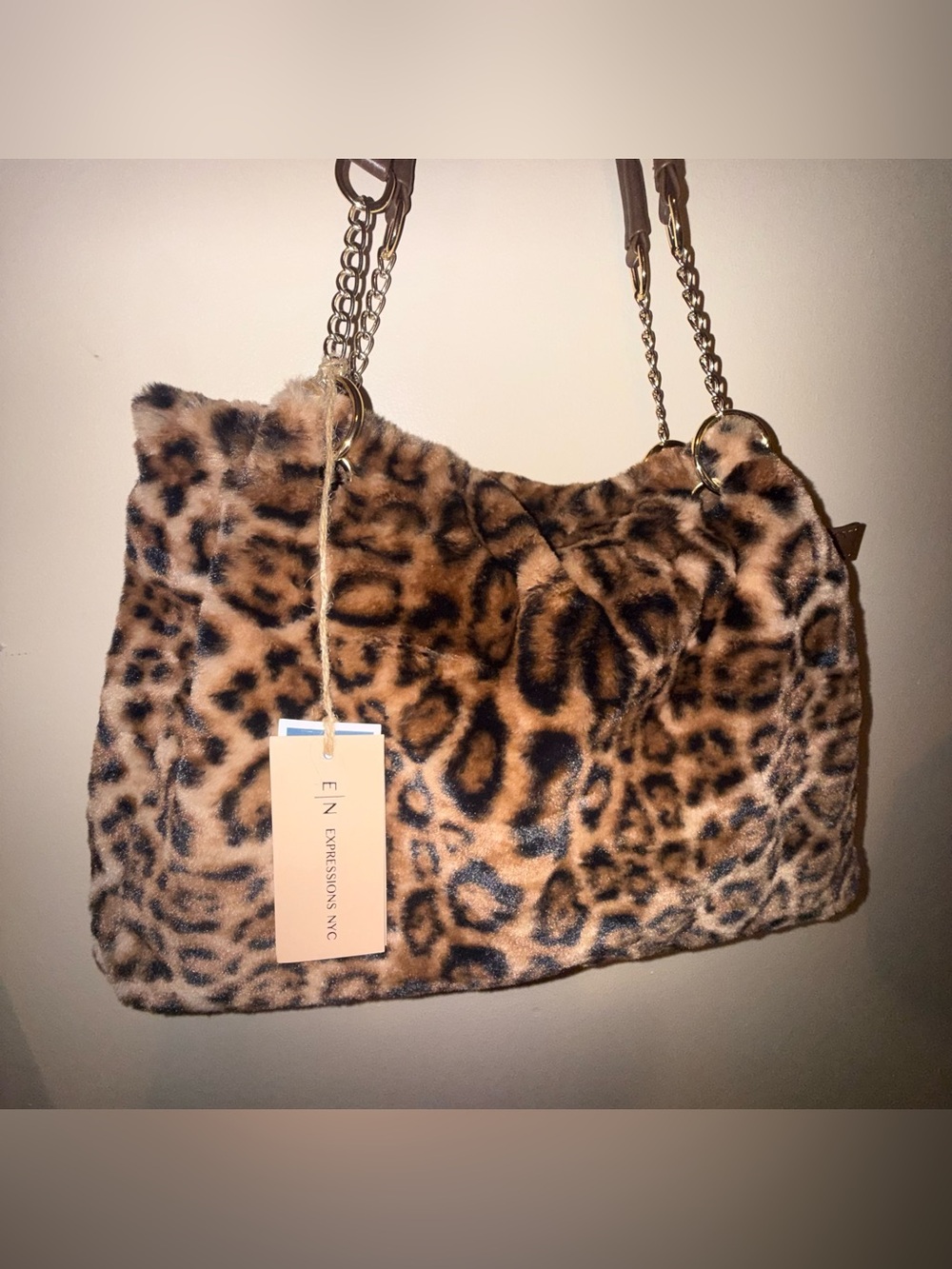 Viral Expressions NYV leopard print faux fur Tote bag with chain strap #expressi